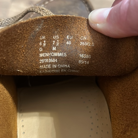 Men’s Clarks Originals Wallabee Chukka Leather Boots main image 4